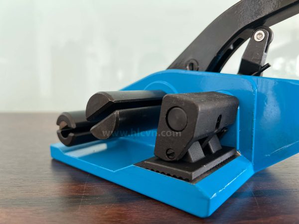 dụng cụ đóng đai